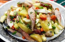 Салат из сельди с овощами — необыкновенно вкусный салатик!