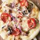 Пицца с тунцом и помидорами — своеобразный вкус и аромат!