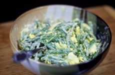 Салат из зеленой фасоли с яйцами — быстрою, вкусно и полезно!