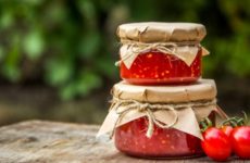 Аджика из помидоров на зиму — проверенный рецепт!